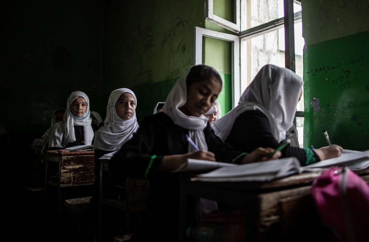 Taliban in Afghanistan: Keine Frauen mehr an der Universität von Kabul zugelassen