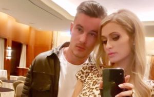 Sind der Ex-Nullachter Aleksandar Novakovic und Paris Hilton ein Paar? Foto: Instagram