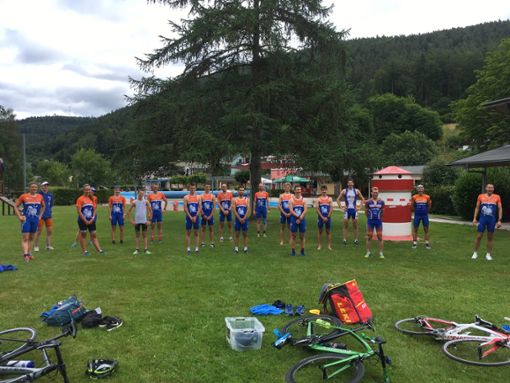 Die offene Vereinsmeisterschaft ist der erste Triathlon der Saison für die Liga-Startgemeinschaft des TSV Calw und des VLF Sindelfingen.  Foto: Andreas Schröder