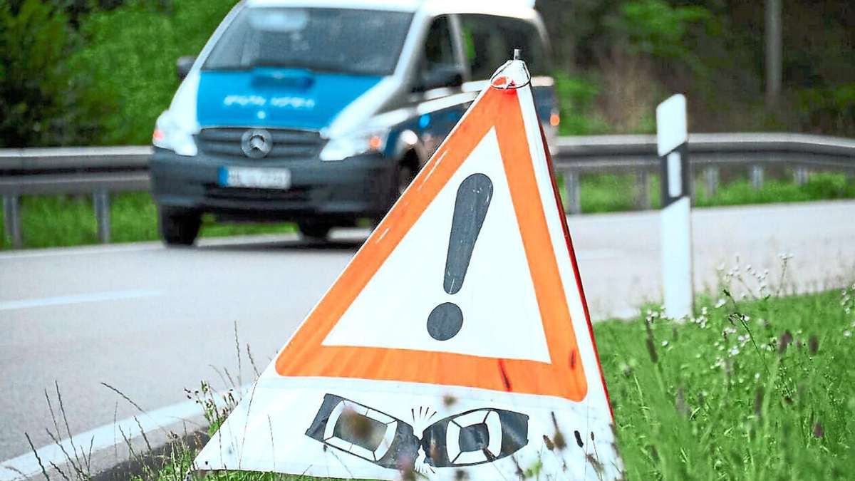Gegen Leitplanke geprallt: 22-jähriger Motorradfahrer bei Unfall in Holzbronn schwer verletzt
