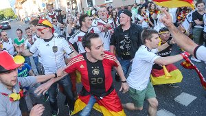 Hunderte Fans feiern Sieg in Villingen