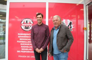 Die beiden Gesellschafter der Sport Müller GmbH, Alexander Kupprion (links) und Gründer Jürgen Müller, haben sich die Entscheidung um die Schließung der Filiale nicht leicht gemacht. Foto: Kratt