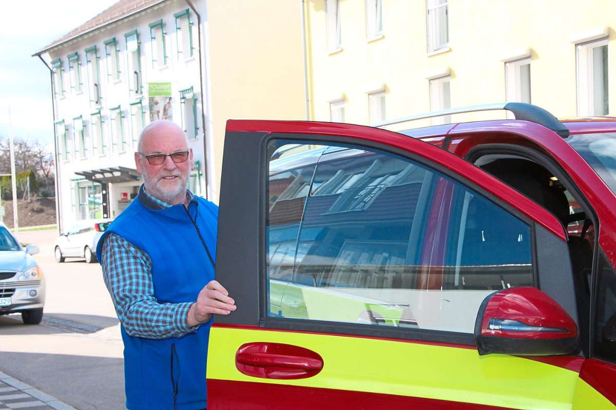 Neuer Notarzt-Standort: Michael Fritzer startet Dienst in Blumberg mit vollem Elan