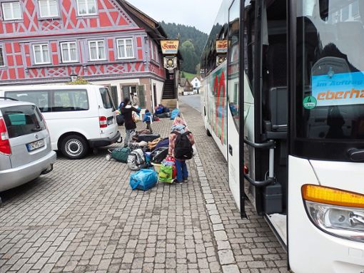 Am 15. Oktober 2015 kamen die ersten 63 Flüchtlinge  in Schenkenzell an. Archivfoto: Fritsche Foto: Schwarzwälder Bote