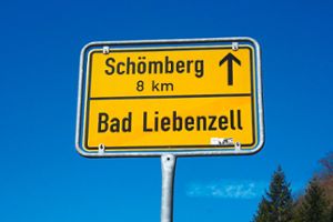 Auch wenn sie immer noch acht Kilometer voneinander entfernt sind, rücken Bad Liebenzell und Schömberg auf dem Papier bald näher zusammen.Foto: Biermayer Foto: Schwarzwälder Bote