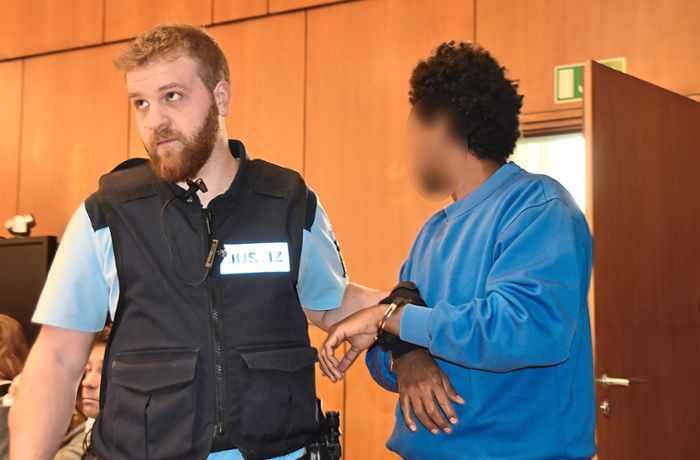 Klage gegen Ausweisung: Offenburger Arztmörder will in Deutschland bleiben