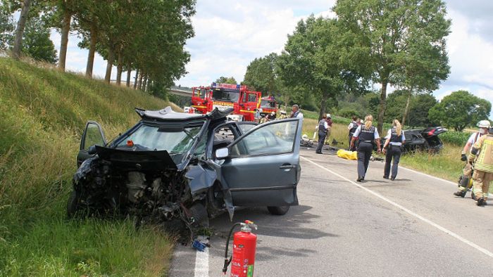 Schwerer Unfall auf Bundesstraße 523