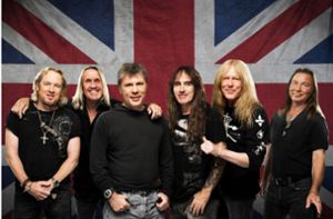 Iron Maiden 2021 (v.l.): Adrian Smith, Nicko McBrain, Bruce Dickinson, Steve Harris, Jannick Gers, Dave Murray Foto: ohn McMurtrie