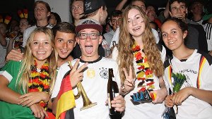Fußball-EM: Super Stimmung auf Fanmeile im Neckartal
