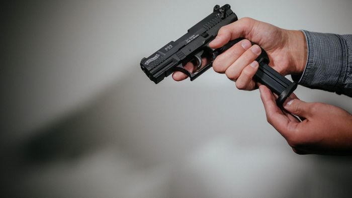 25-Jähriger schießt mit Schreckschusswaffe um sich