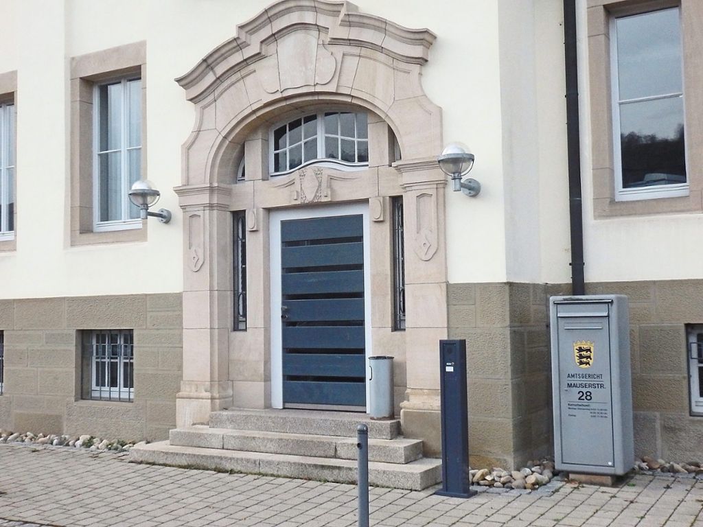 Vor dem Amtsgericht in Oberndorf wird am Mittwoch  ein Schlägerduo  verurteilt. Foto: Fritsche