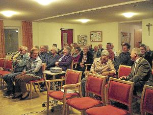 Zuhörer, die von Werner Mezgers Vortrag in Villingendorf extrem angetan sind. Foto: Bantle Foto: Schwarzwälder-Bote