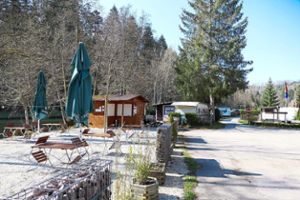Der Altensteiger Campingplatz nimmt an diesem Montag wieder seinen Betrieb auf.Foto: Stadler Foto: Schwarzwälder Bote