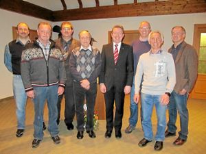 Bürgermeister Michael Ruf (Vierter von rechts) empfing Organisatoren und Verantwortliche des FIS-Cups in Baiersbronn. Foto: Braun Foto: Schwarzwälder-Bote