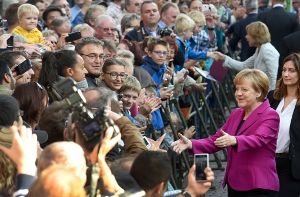 Bei der Feier zum Tag der Deutschen Einheit in Hannover hat Bundeskanzlerin Angela Merkel den Einsatz und Mut der Demonstranten in der DDR gewürdigt. Foto: dpa
