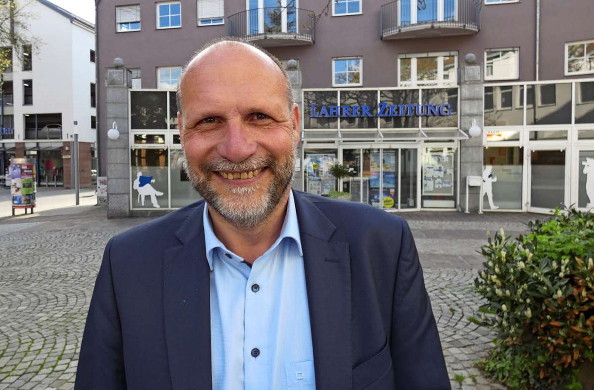 Schwanaus Ex-Bürgermeister Wolfgang Brucker ist in seinem neuen Job als Regionalverbandsdirektor  gut angekommen. Die Lahrer Zeitung hat ihn  nach einem Jahr im neuen Posten interviewt Foto: asd