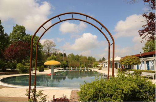 Wasserratten dürfen sich freuen: Das Kippenheimer Schwimmbad wird noch bis Sonntag geöffnet sein. Foto: Decoux