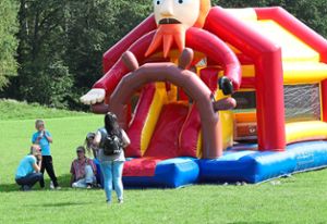 Die Hüpfburg auf dem Sportgelände der TZ erfreute sich bei den Kindern großer Beliebtheit. Foto: Kraushaar Foto: Schwarzwälder Bote