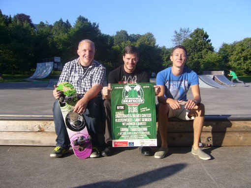 Sie freuen sich auf den Skate-Wettbewerb. Von links: Fabian Linder, Andreas Fischer und Johannes Kuczawa.                  Foto: Plaaß Foto: Schwarzwälder-Bote