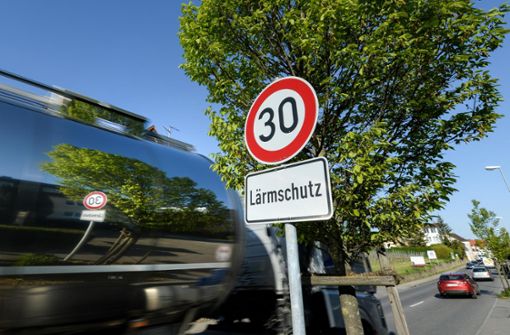 Viele Ergenzinger wünschen sich in ihrer Straße Tempo 30. Foto: Felix Kästle/dpa