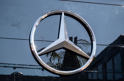 Der Autobauer Mercedes-Benz  will ab 2025 Teslas North American Charging Standard (NACS) in seine neuen Elektroautos einbauen. Foto: Eibner-Pressefoto/Knab/Eibner-Pressefoto