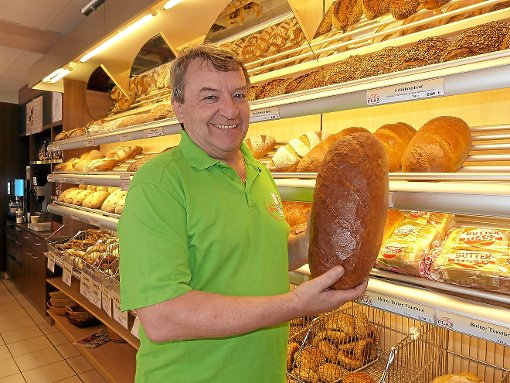 Roland Plaz, Obermeister der Bäckerinnung Kreis Freudenstadt, lädt zur Brotprüfung nach Freudenstadt ein. Foto: Dold Foto: Schwarzwälder-Bote