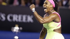 Serena Williams setzt sich die Krone auf