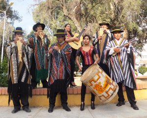 Gruppe Sacambaya aus Bolivien ist zu Gast bei Inti Ayllus und stellt den musikalischen Höhepunkt des Eine-Welt-Wochenendes in Schramberg dar. Foto: Sacambaya Foto: Schwarzwälder-Bote