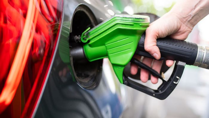 Verbraucherpreise ziehen an - Kraftstoffe deutlich teurer