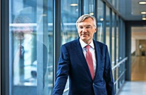 Wolf-Henning Scheider rückte im Juli 2015 an die Mahle-Spitze. Der einstige Bosch-Manager gilt als versierter Branchenkenner. Foto: Mahle