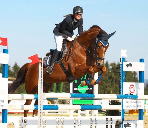 Anessa Culum vom Pferdesportteam Schwarzwald-Baar wird ebenfalls ins Turniergeschehen eingreifen. Foto:  Roger Müller Foto: Schwarzwälder-Bote