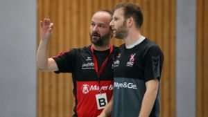 HSG-Trainer Michael Gruber stellt sein Team ­ –  hier Julian Thomann – auf die nicht einfache Aufgabe beim TSV Schmiden ein. Foto: Kara