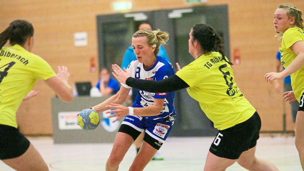 Handball: Füchse-Mädels finden in die Spur zurück - Handball - Schwarzwälder Bote