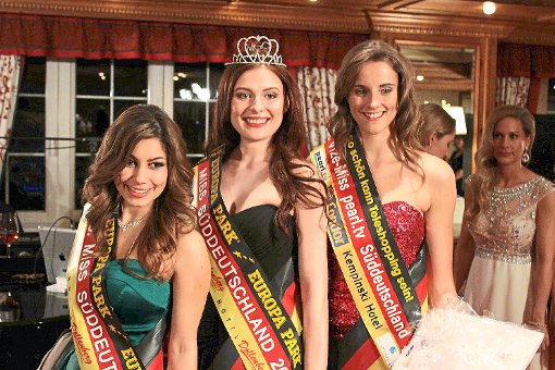 Elena Kilb (Mitte) setzte sich bei der Wahl zur Miss Süddeutschland gegen Petra Kirner (rechts) und Sabrina Lawson durch. Foto: Cames