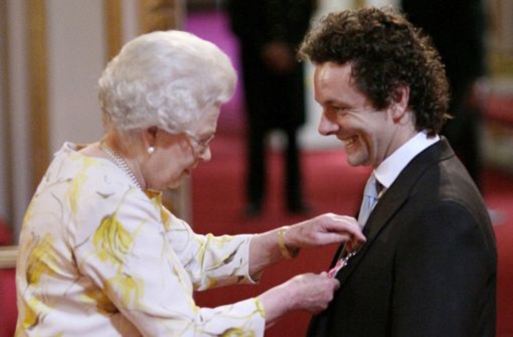 Im Film The Queen spielte er den Premierminister Tony Blair: Seit 2009 ist Schauspieler Michael Sheen Officer of the British Empire (OBE).