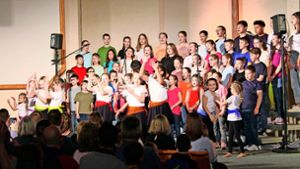 70 Kinder haben beim Kindermusical der Baptistengemeinde in Zillhausen mitgewirkt. Foto: Luppold