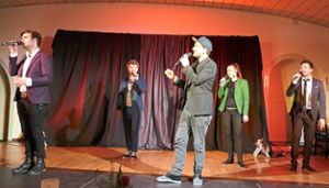 Die Vokalgruppe Unduzo begeisterte durch ihre mitreißende Bühnenshow.  Foto: Stadler Foto: Schwarzwälder Bote