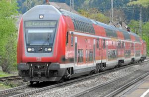 Die Schwarzwaldbahn soll bald wieder auf ganzer Strecke im Ein-Stunden-Takt fahren. Aktuell verkehrt zwischen Hornberg und Konstanz nur alle zwei Stunden ein Zug. Foto: Adler