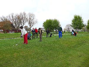 Beim Golferlebnistag konnten Besucher auf der Anlage des  Golfclubs Alpirsbach    den Schläger schwingen. Foto: Golfclub Foto: Schwarzwälder-Bote