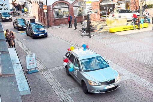 Auto-Korsos waren nur eine der Demonstrationsformen jüngst in Schramberg.   Foto: Dold