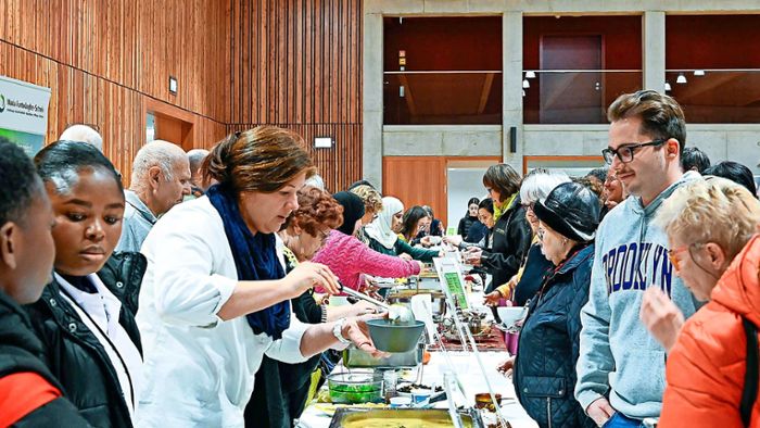 Lahrer Suppenfest lockt Hunderte Besucher in die Mehrzweckhalle