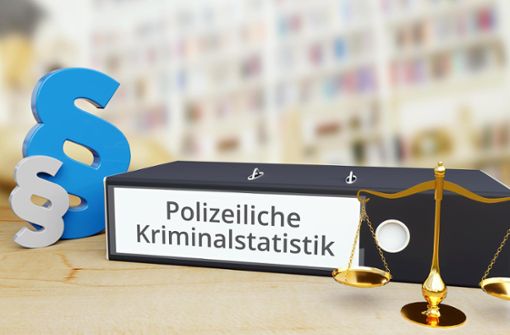 Laut Kriminalstatistik des Polizeipräsidiums Pforzheim haben die Gewalttaten im Landkreis Freudenstadt abgenommen. (Symbolfoto) Foto: © MQ-Illustrations – stock.adobe.com