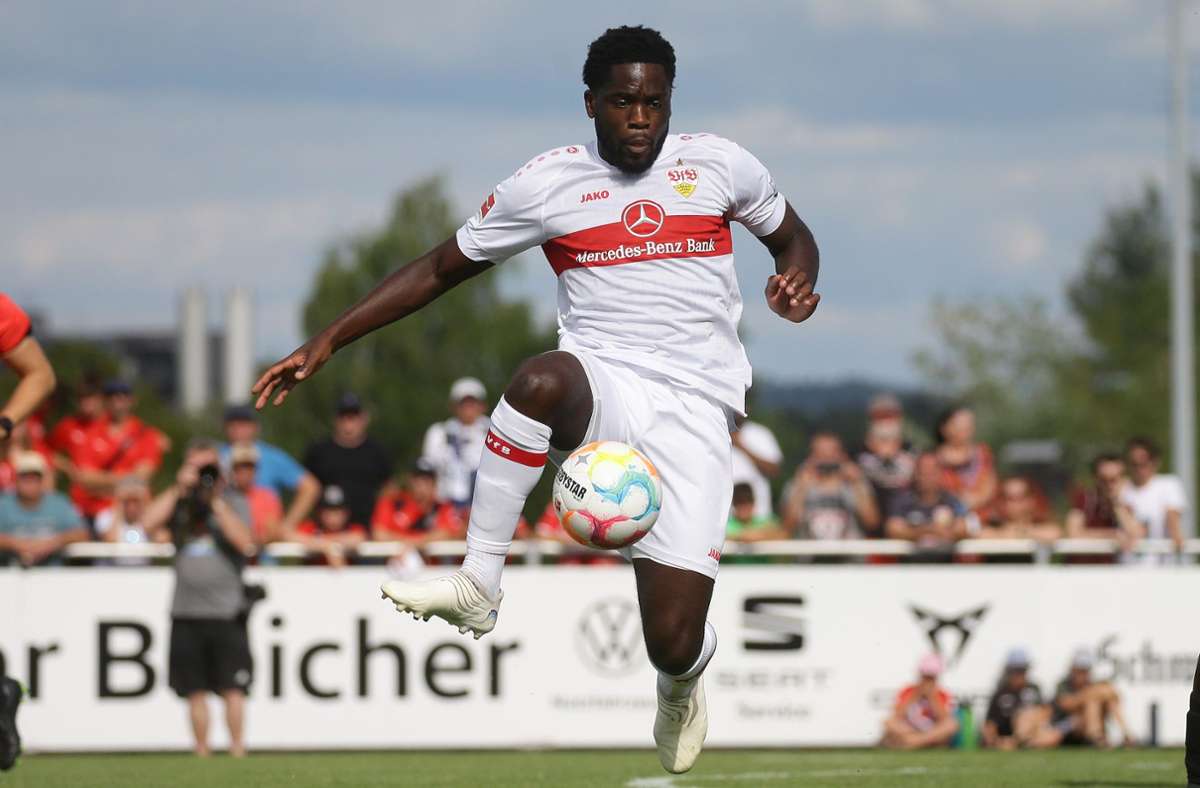 Befindet sich Orel Mangala vom VfB Stuttgart auf dem Sprung nach England. Foto: Baumann/Hansjürgen Britsch