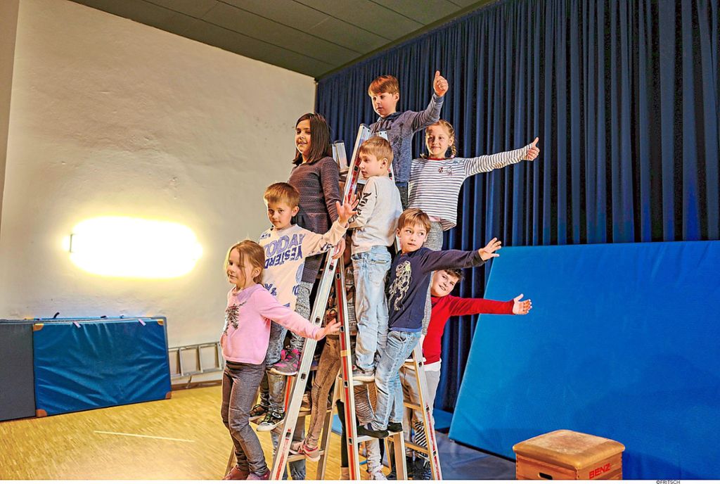 Fünf Tage lang haben die Grundschüler der Schule in Iselshausen für ihre Zirkus-Aufführung geprobt und dabei verblüffend viel gelernt. Foto: Fritsch