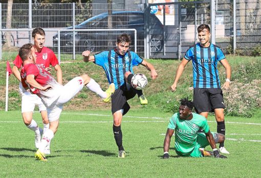 Mittelfeldmotor Christoph Ormos fällt gegen den VfB Neckarrems aus. Foto: Kraushaar