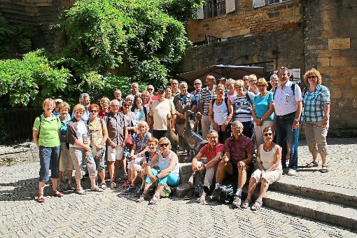 Die Teilnehmer an der deutsch-französischen Wanderwoche in Frankreich stellten sich zum Gruppenfoto auf. Foto: Gaus Foto: Schwarzwälder-Bote