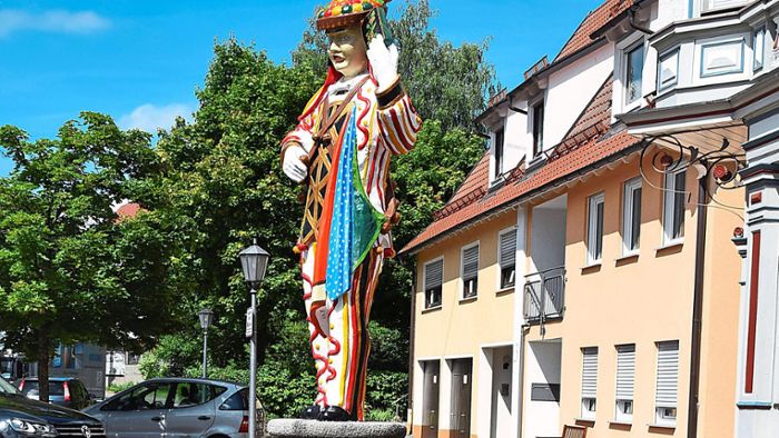 Narrenbrunnen in Schömberg auf Hochglanz gebracht