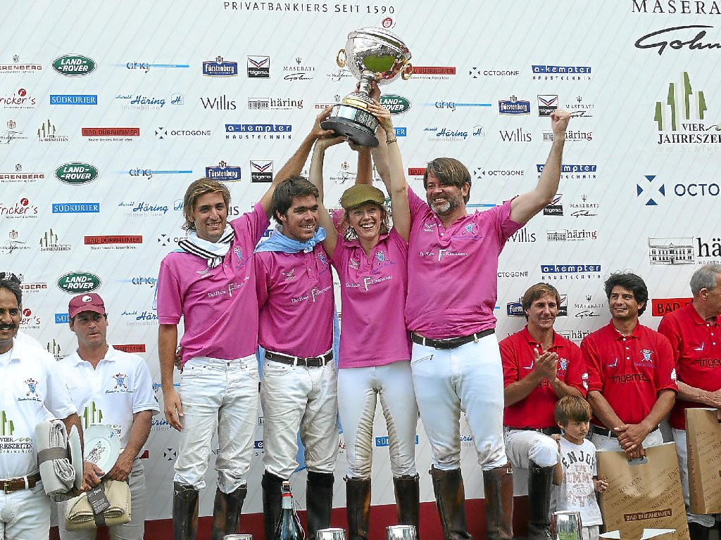 Das Team Haus Fürstenberg holte sich den Pokal.