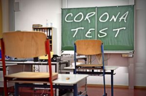 Das Testverfahren in Schulen könnte sich ab Herbst ändern. Foto: picture alliance / SvenSimon/Frank Hoermann/