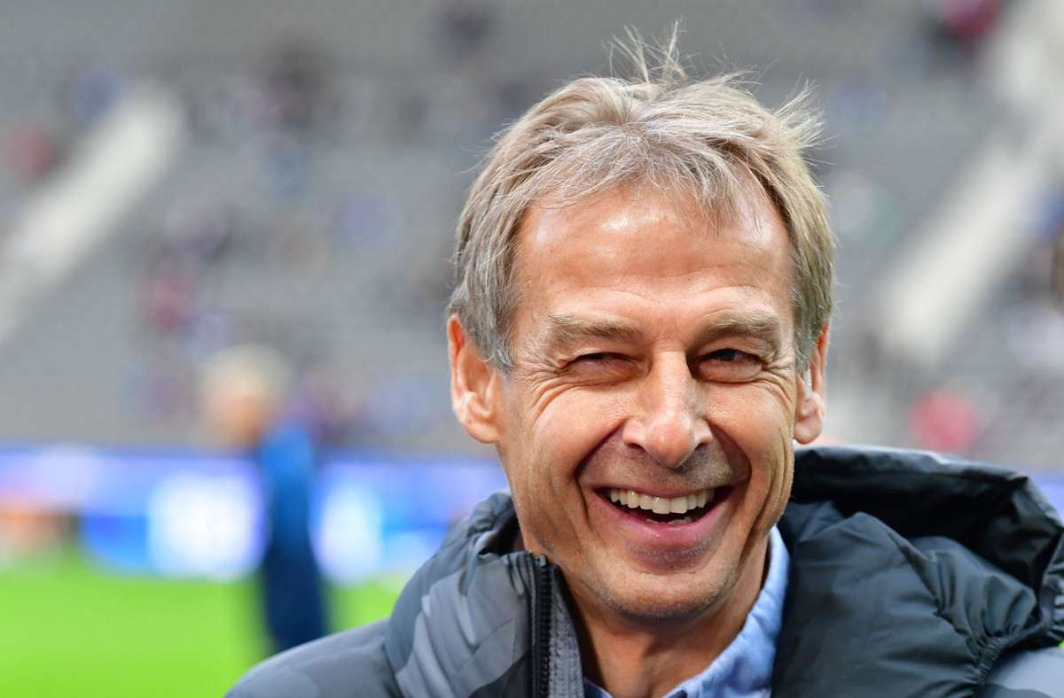 Jürgen Klinsmann lobt Robert Lewandowski. Foto: dpa/Soeren Stache